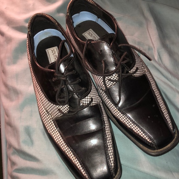 Dress Shoes - Picture 1 of 4